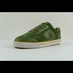 Rare Jhung yuro sneaker